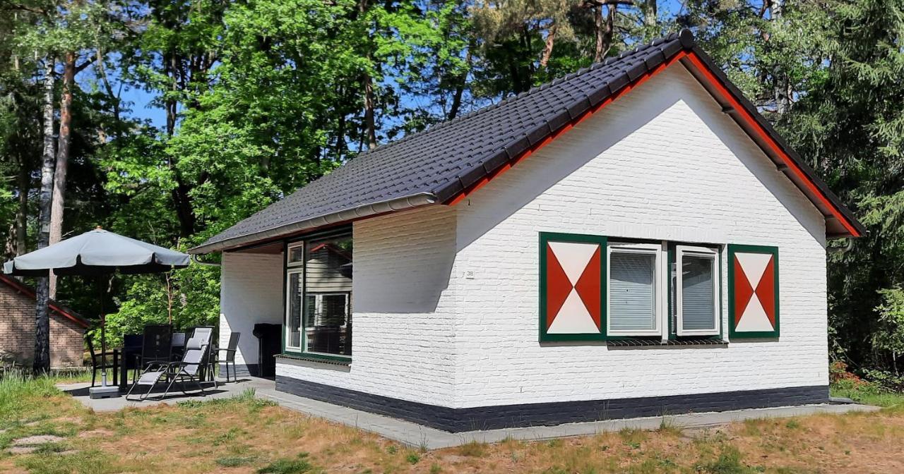 Bungalow, Vrijstaand, Het Vosseven Nr 38 Stramproy Exteriér fotografie